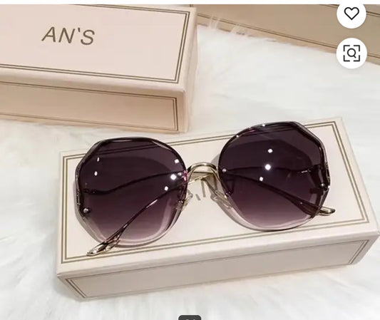 High Quality Fashion Luxury Sun Glasses Trendy