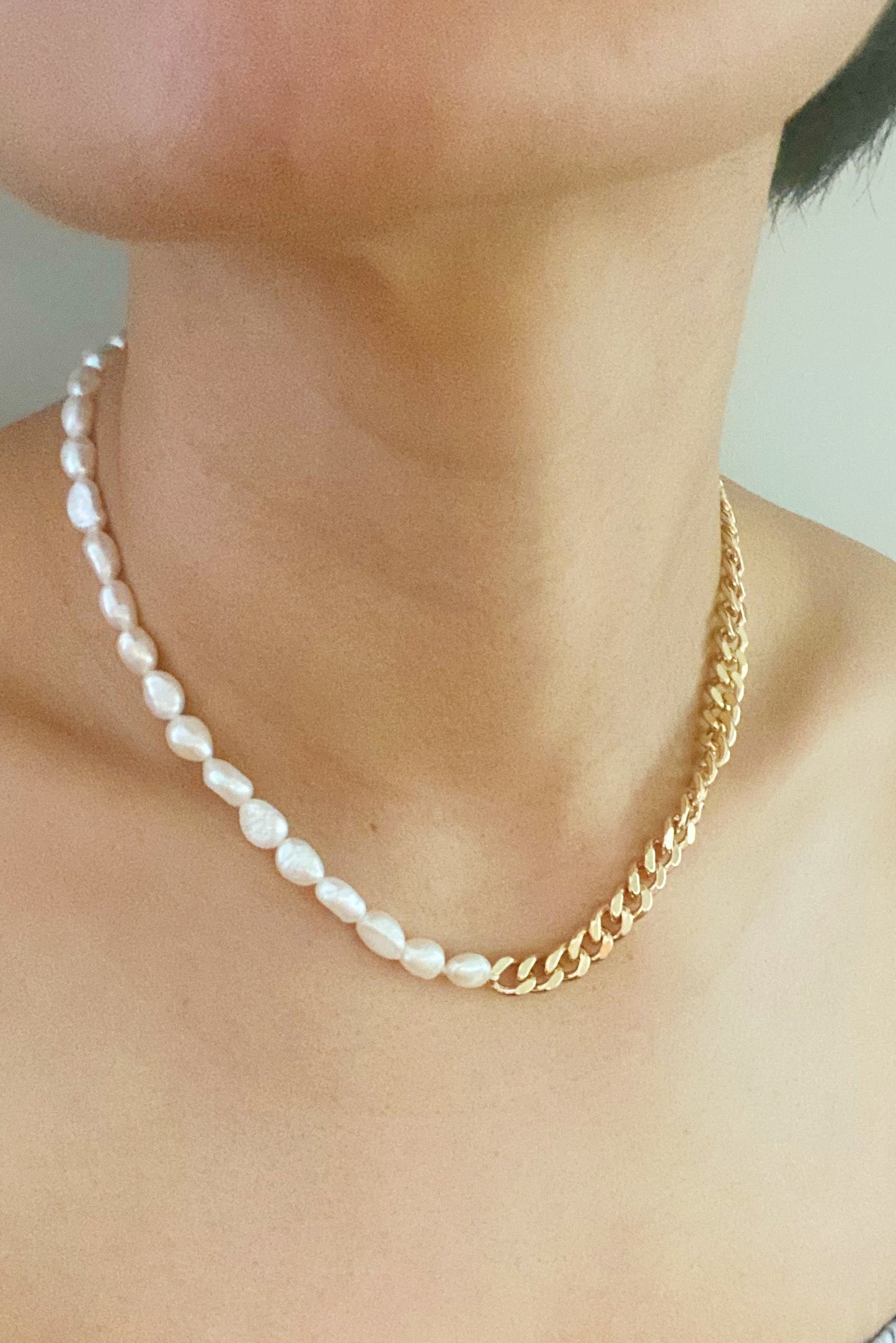 Pearl & Chain Necklace