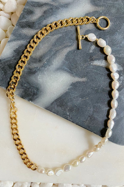Pearl & Chain Necklace