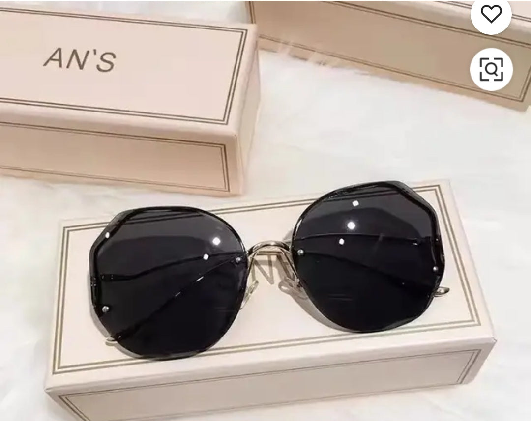 High Quality Fashion Luxury Sun Glasses Trendy